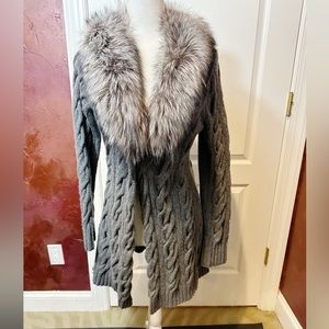 Vintage Neiman Marcus Cable Knit Cashmere Sweater with Detachable Fox Fur Trim